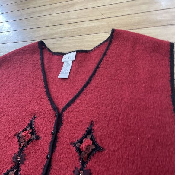 Koret Vtg 90s Wool Sweater Vest Women 2X Red 3D Art Floral Beaded Button Knit - Picture 14 of 16